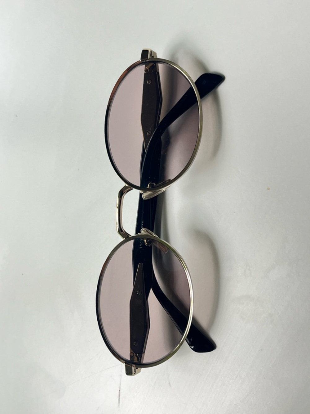Prada gold Frame Sunglasses with dark Lenses. - Picture 3 of 10